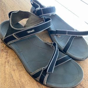 Teva hiking sandal